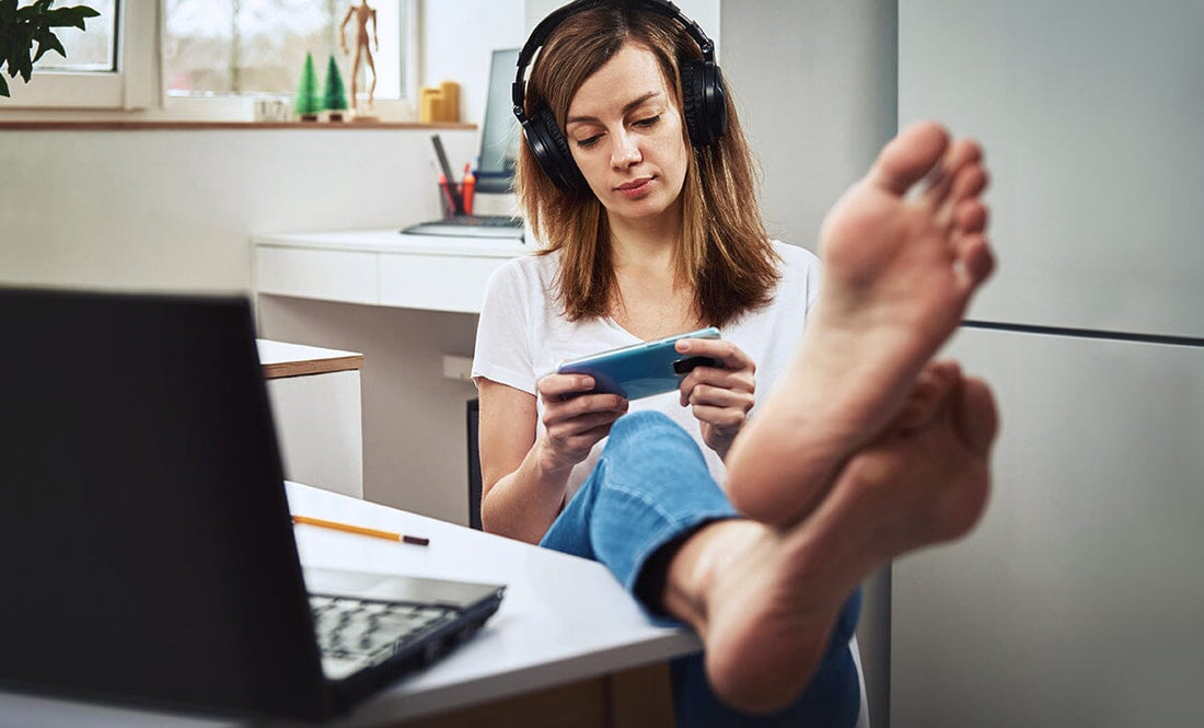 ADHD Symptoms in Women Checklist: How to Know if You May Have ADHD