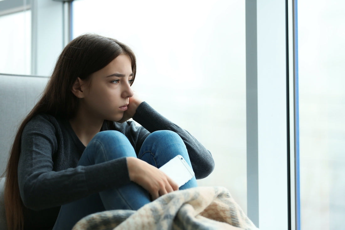 7 Ways to Tell if Your Teen is Struggling with Anxiety