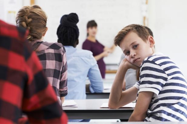 How to Help A Child Focus in School | Brillia