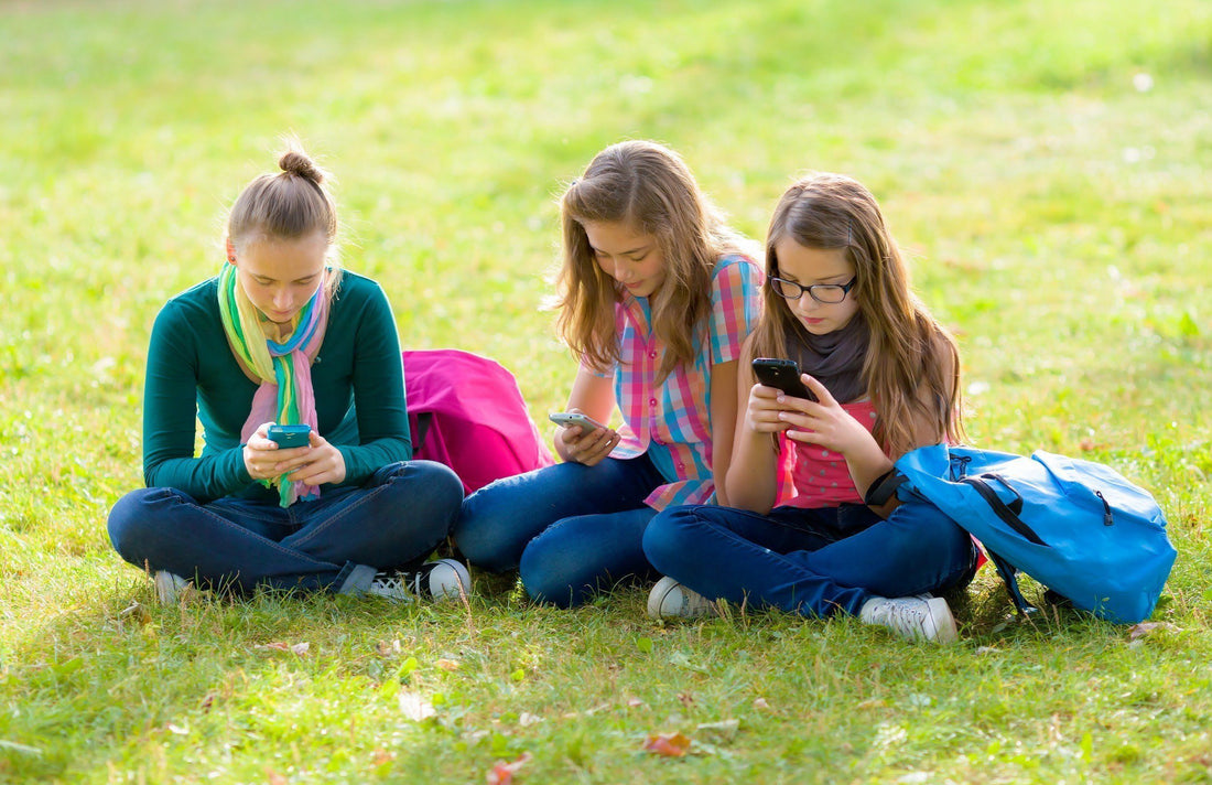 How Social Media Affects Teens